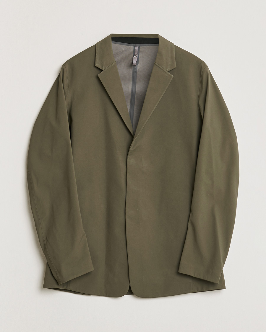 Arc'teryx Veilance Water Repellent Blazer Green M at CareOfCarl.com