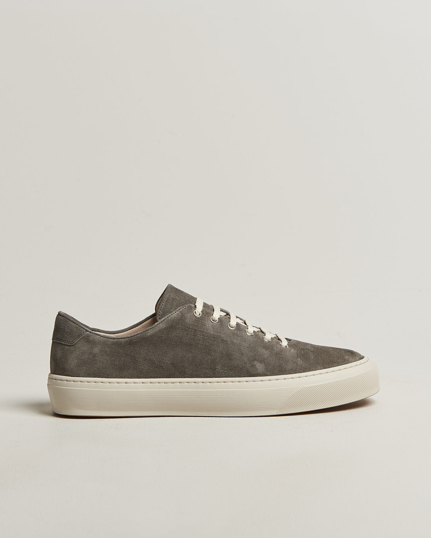 Men | Pre-owned Shoes | Pre-owned | CQP Genoa Suede Deck Shoe Graphite 44