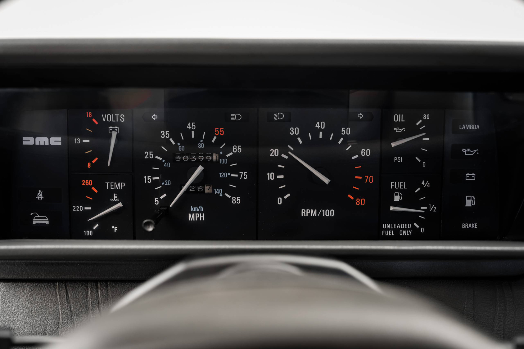 Men | | Pre-Owned & Vintage Cars | DeLorean DMC-12 ***SOLD***