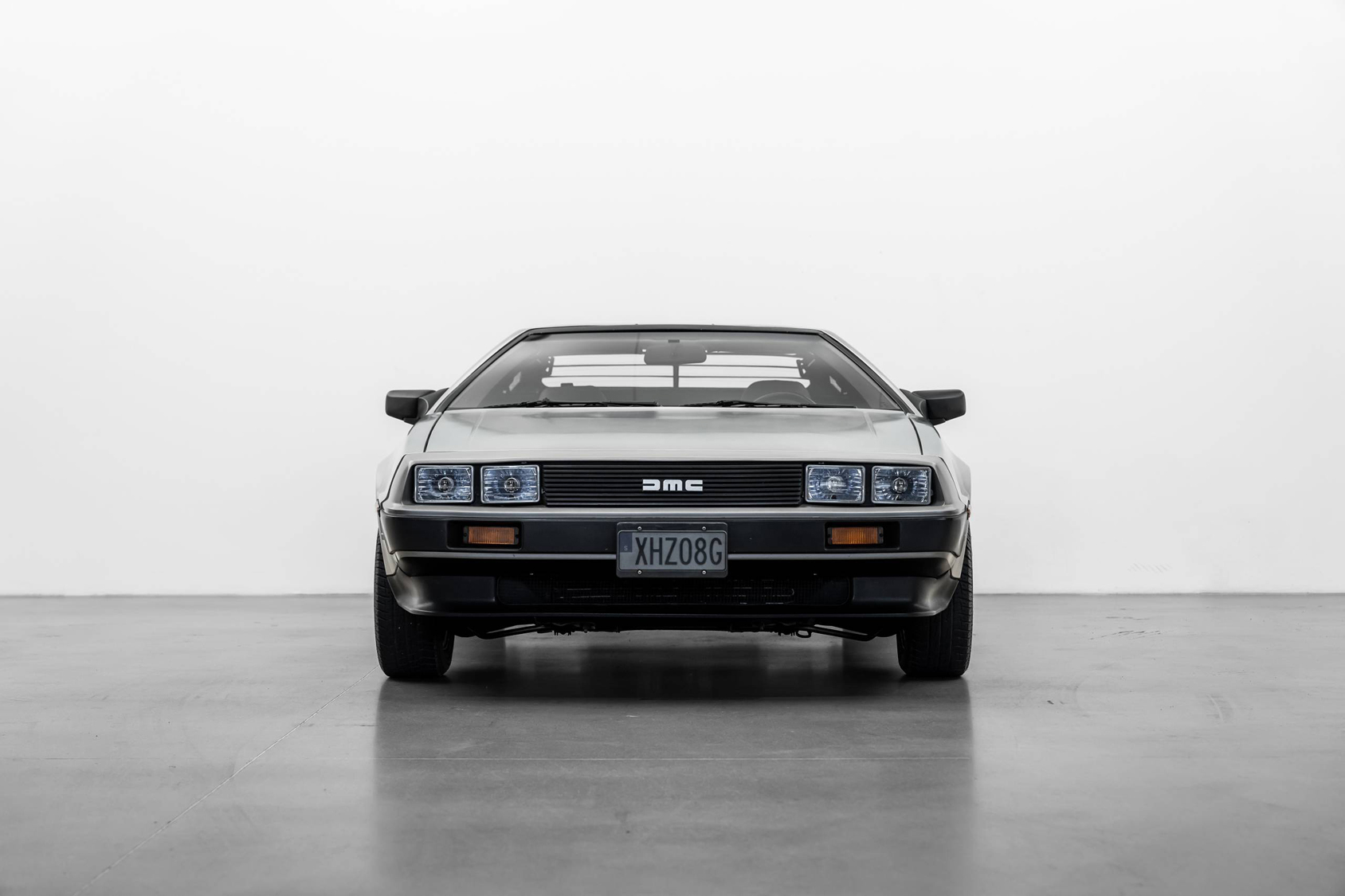 Men | | Pre-Owned & Vintage Cars | DeLorean DMC-12 ***SOLD***