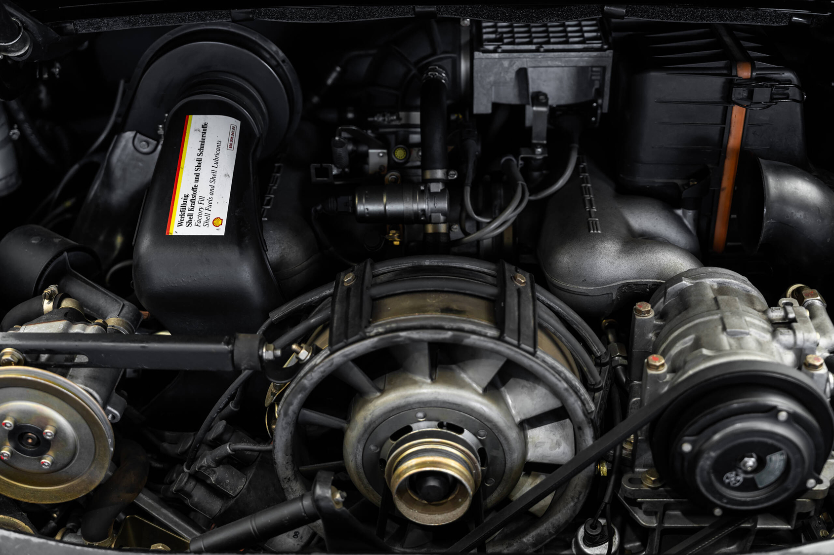 Men |  | Pre-Owned & Vintage Cars | Porsche 911 Carrera WTL Cab