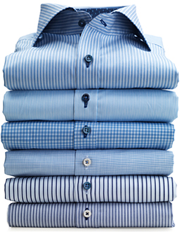 Blå skjortor med olika mönster