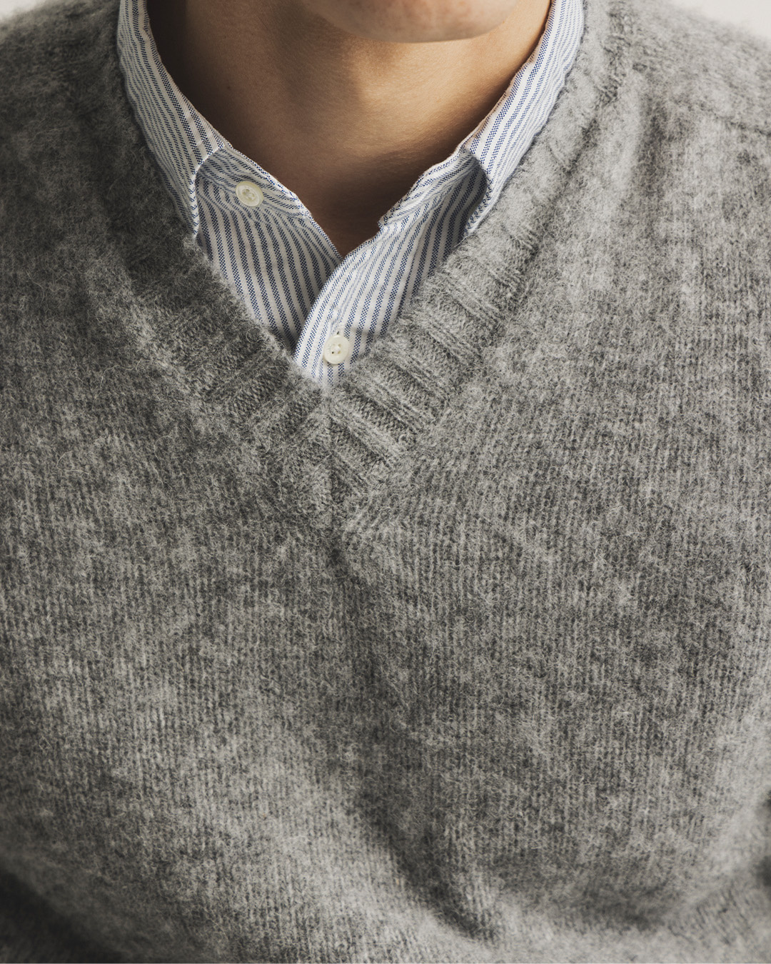 Behind the seams: How to recognize a high-quality knitted sweater